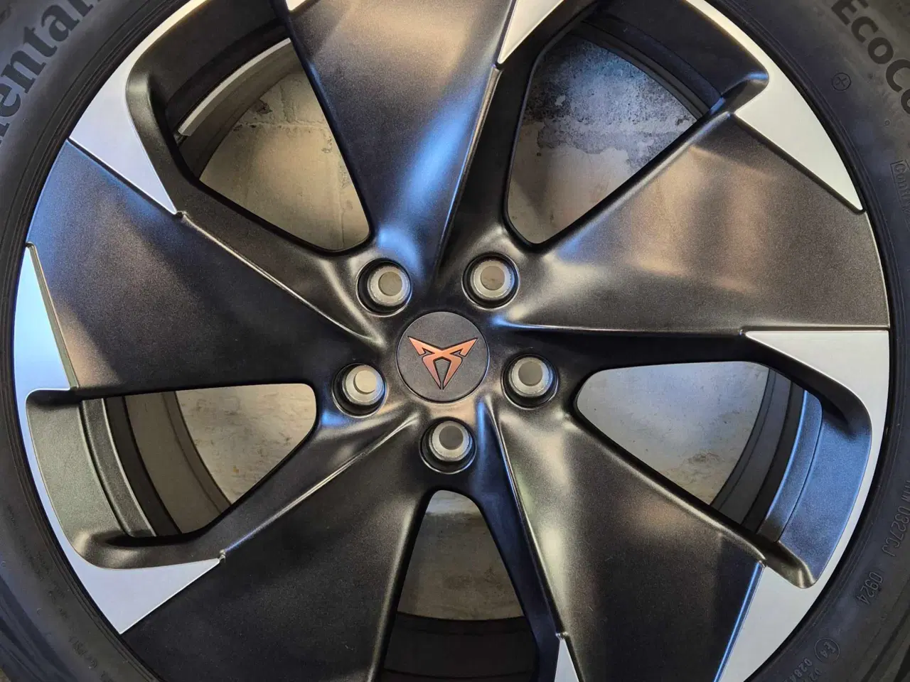 Billede 11 - VW ID.3 / CUPRA BORN ORIGINAL ALUFÆLGE MED NYE SOM