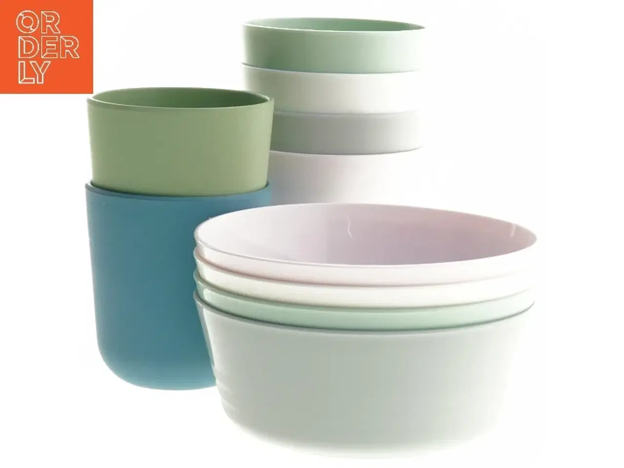 Billede 1 - Plastik skål og kop sæt fra IKEA (str. skål ø 12 cm, kop 9 cm)