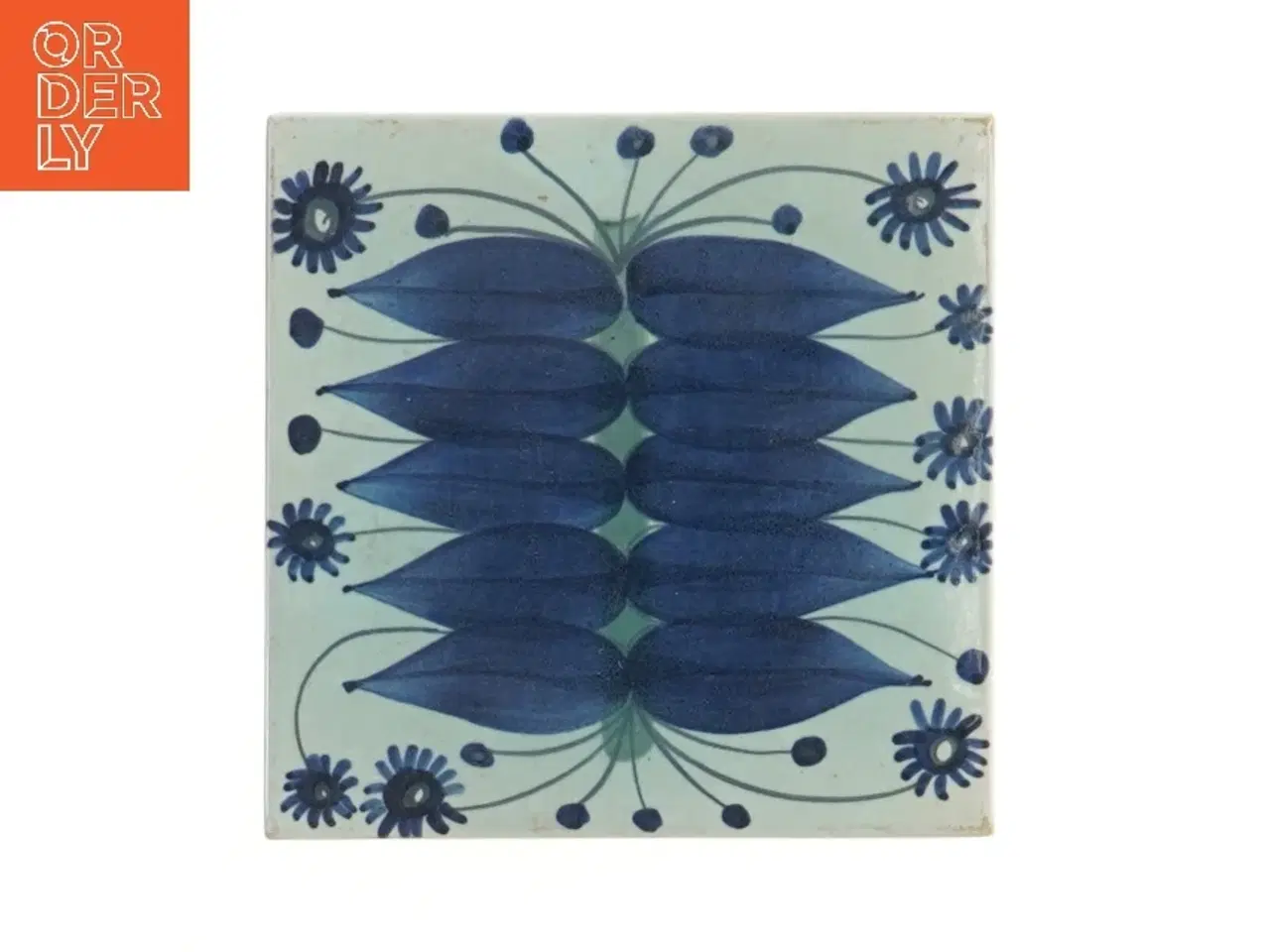 Billede 1 - Dekorativt flise med blomstermotiv (str. 15x15 cm) fra Aluminia