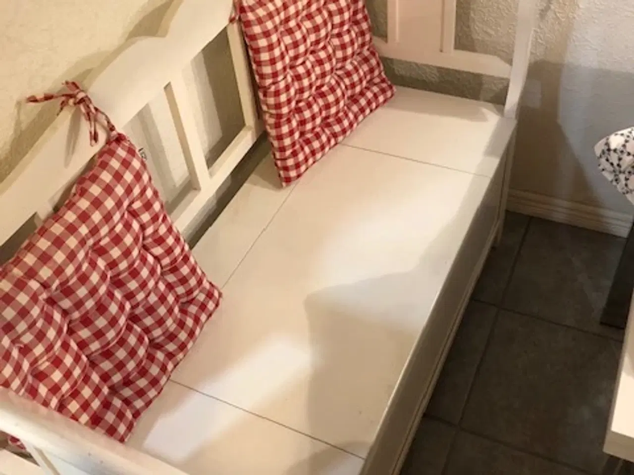 Billede 1 - RESERVERET / Slagbænk med magasin