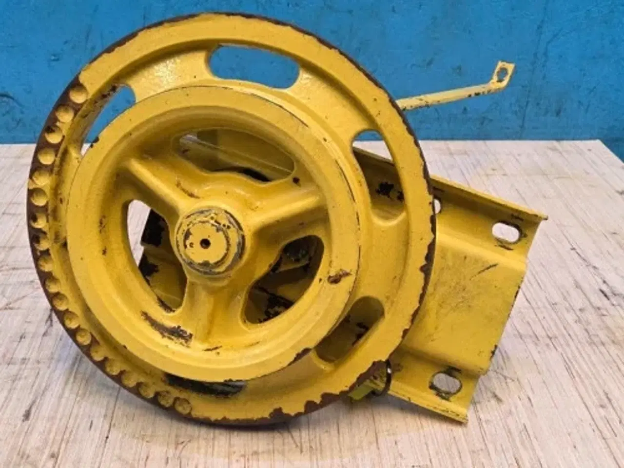 Billede 2 - New Holland TF44 Remskive 80916990