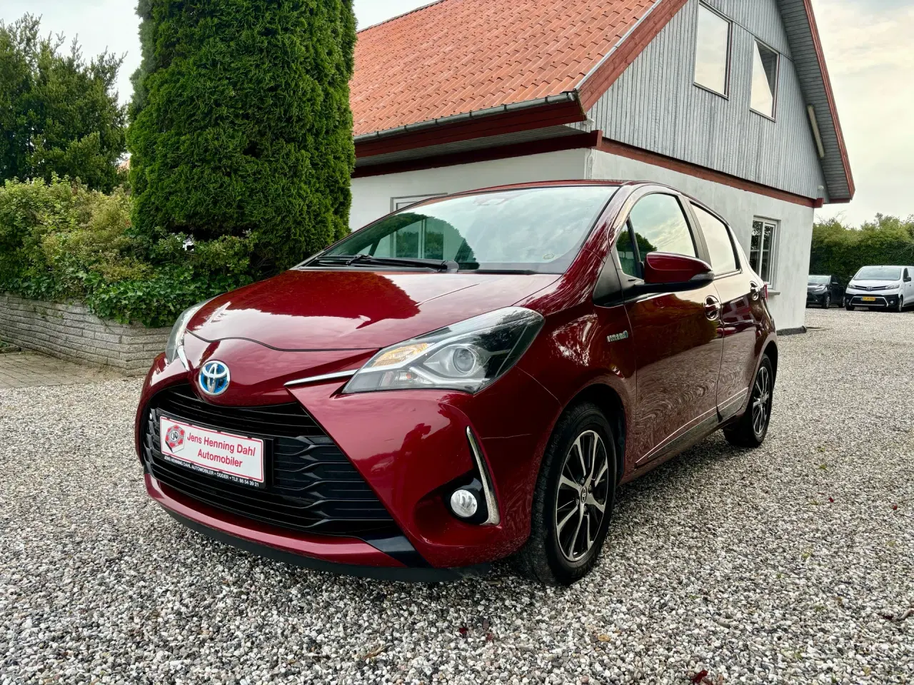 Billede 1 - Toyota Yaris 1,5 Hybrid H2 Premium E-CVT 100HK 5d Trinl. Gear