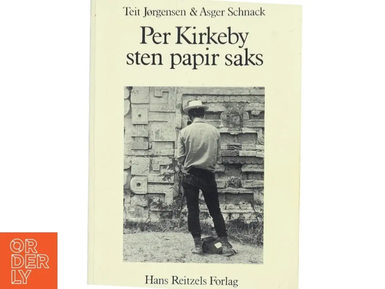 Billede 1 - Bog: Per Kirkeby - sten papir saks fra Hans Reitzels Forlag