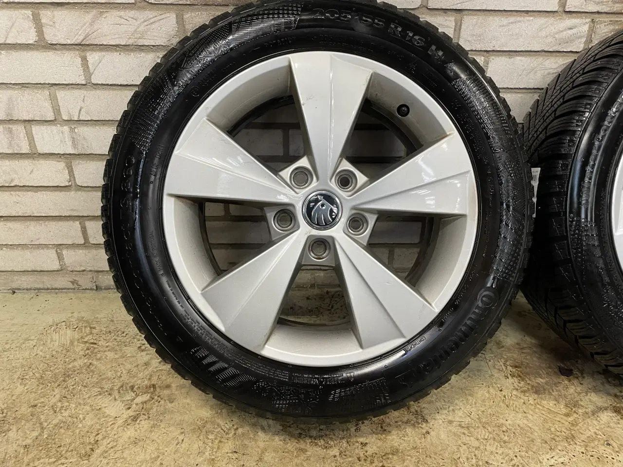 Billede 3 - 16 Skoda Octavia 205/55r16 Ref.250 vinter