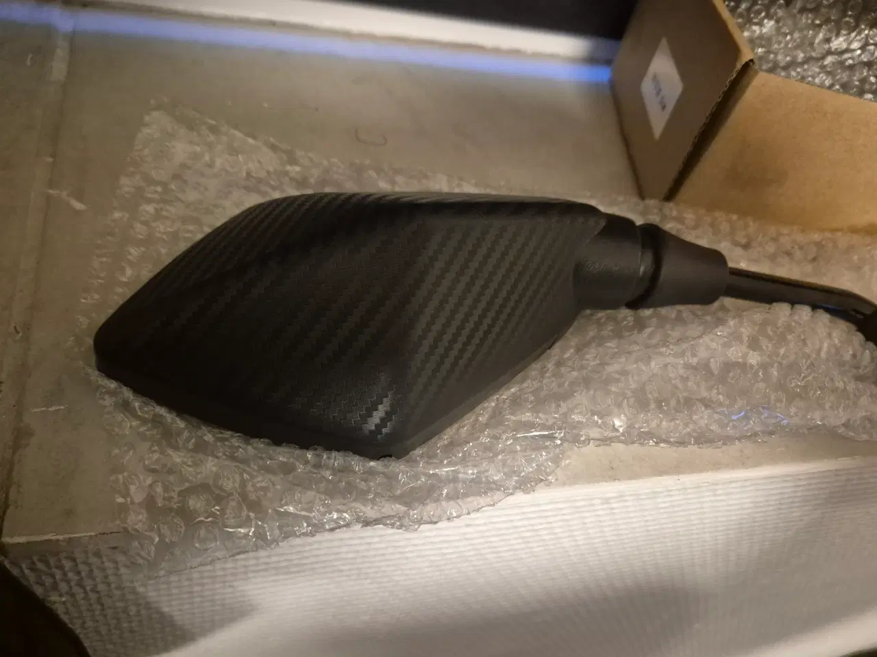 Billede 2 - Sidespejle med Carbon 
