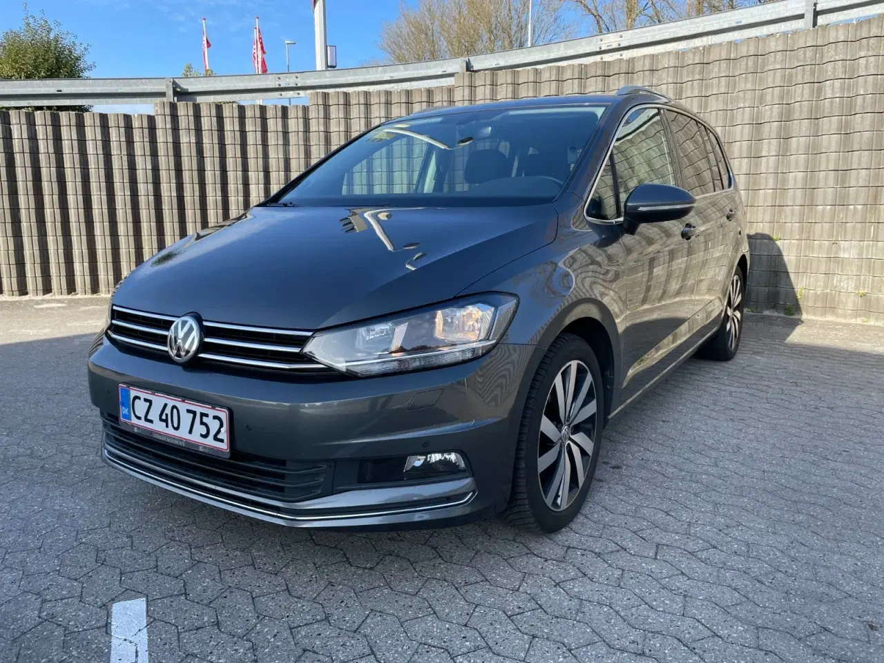 Billede 1 - VW Touran 2,0 TDi 150 Highline DSG 7prs