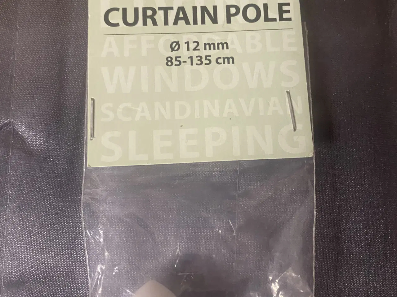 Billede 2 - 6 stk ubrugt gardin + 6 stænger (uåbnet)