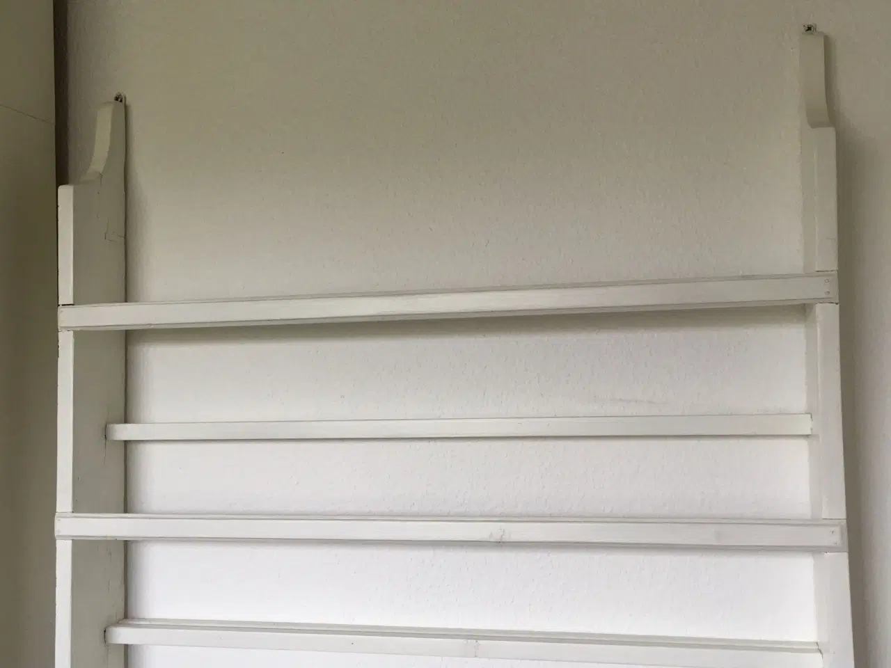 Billede 3 - Tallerkenrække meget gl.