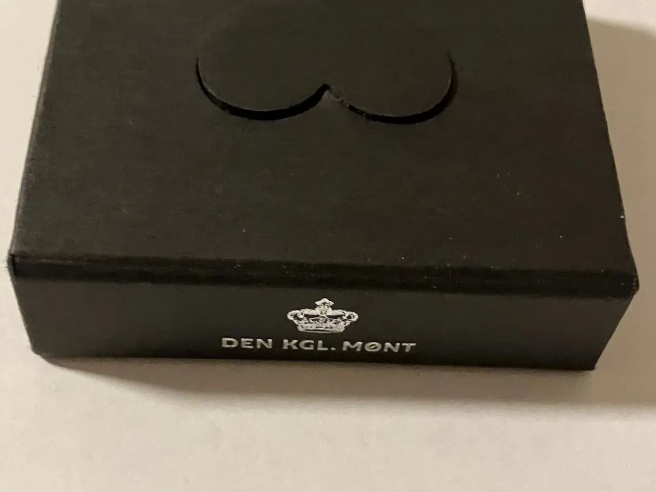 Billede 3 - 20 kroner - Margrethe II og Prins Henriks guldbryllup 2017 i æske