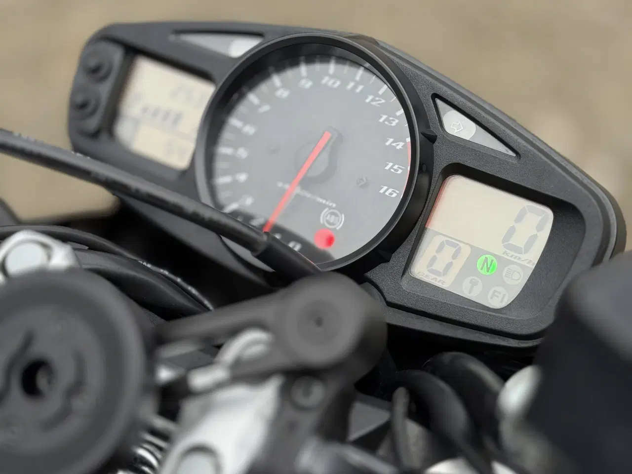 Billede 10 - Suzuki GSR 600