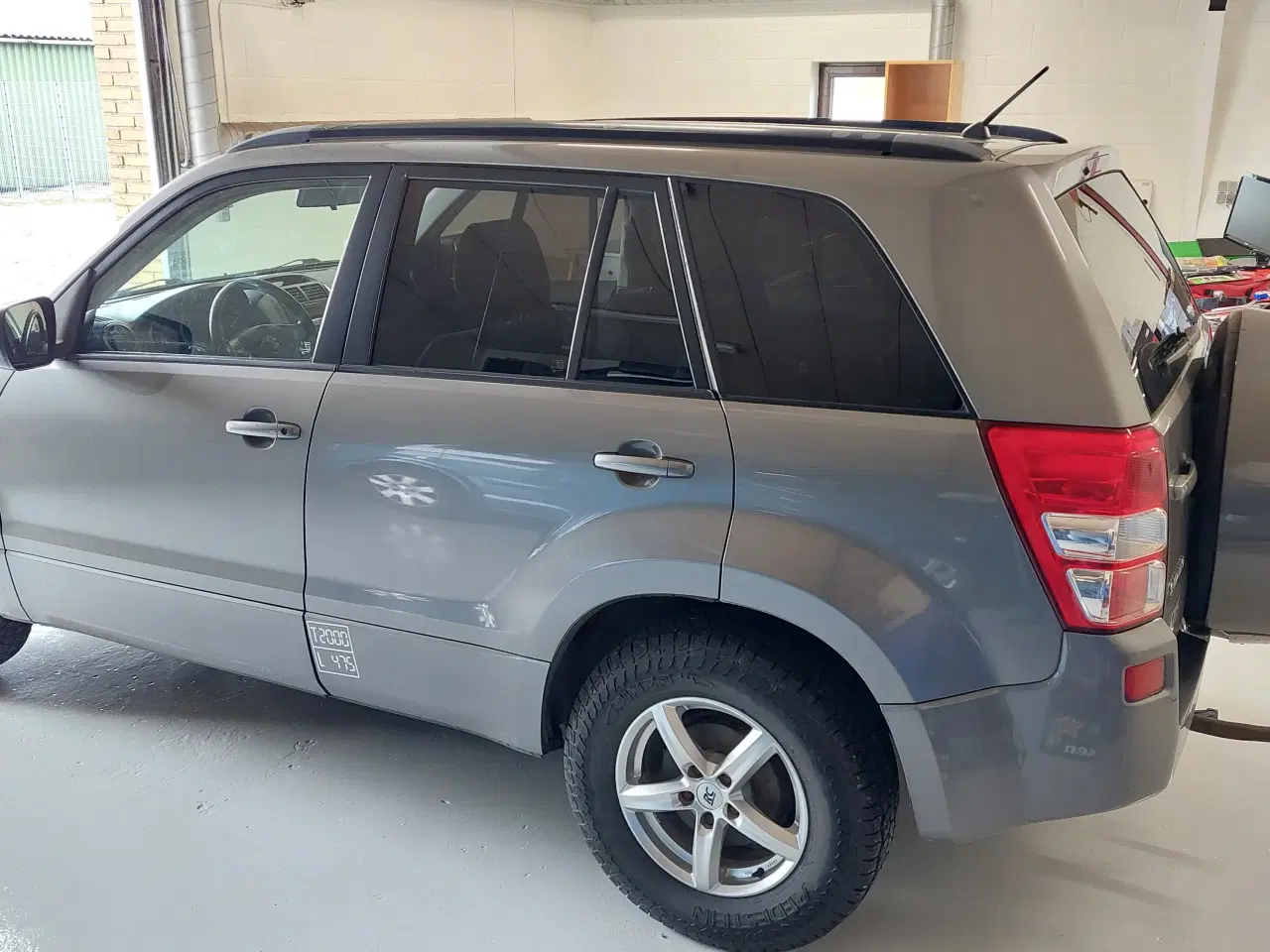 Billede 2 - Suzuki Grand Vitara 1,9 Nedvejet Van
