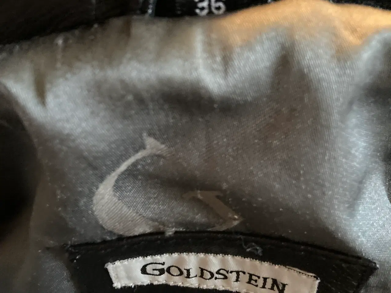 Billede 2 - Sort læderjakke sælges