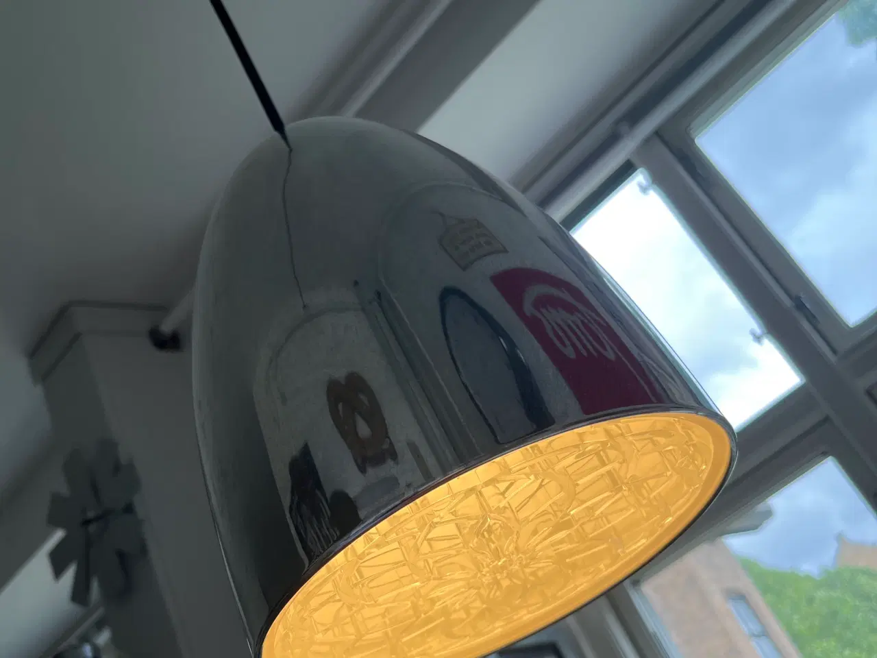 Billede 1 - Enkel, men effektfuld loftslampe 