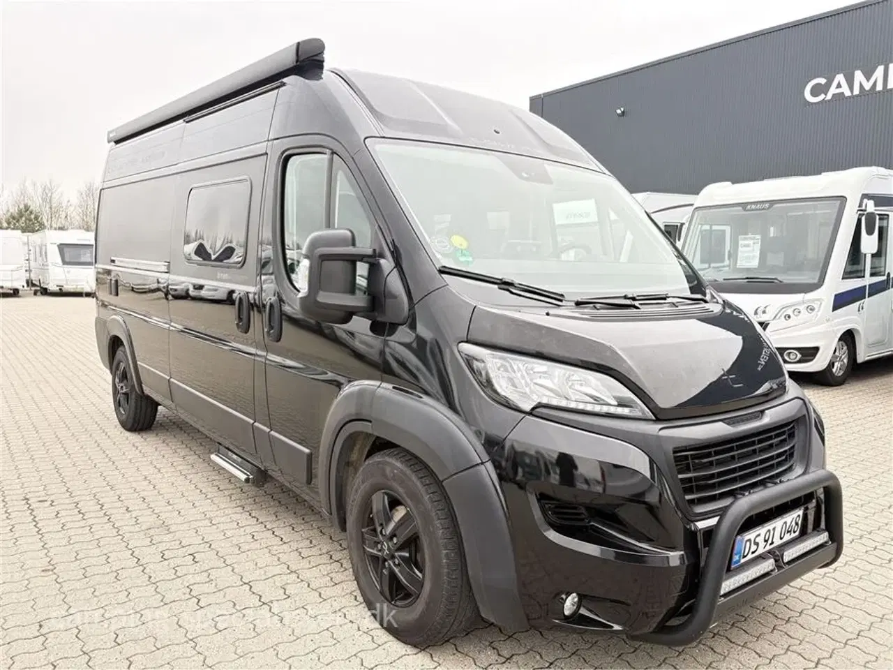 Billede 2 - 2022 - Tourne 6.0 Black Edition   Tourne 6.0 Black Edition 2022 - Se den nu hos Camping-Specialisten.dk