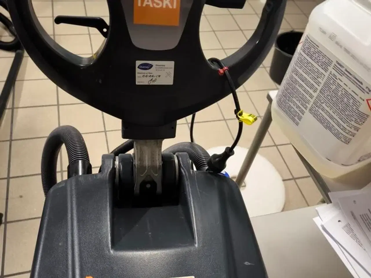 Billede 2 - Gulvvasker TASKI Swingo 455