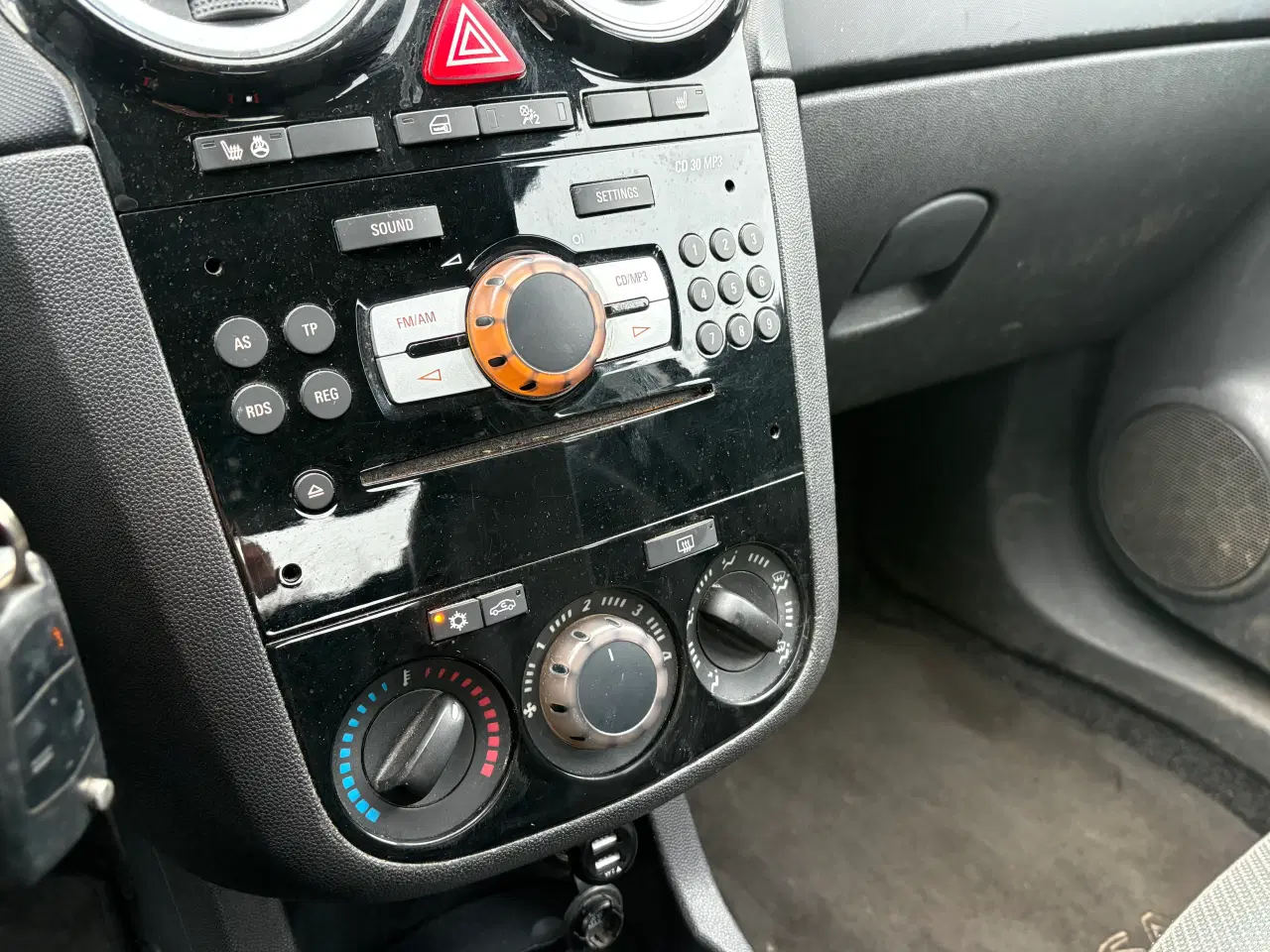 Billede 11 - Opel Corsa 1,2 16V Cosmo - SKAL SYNES...