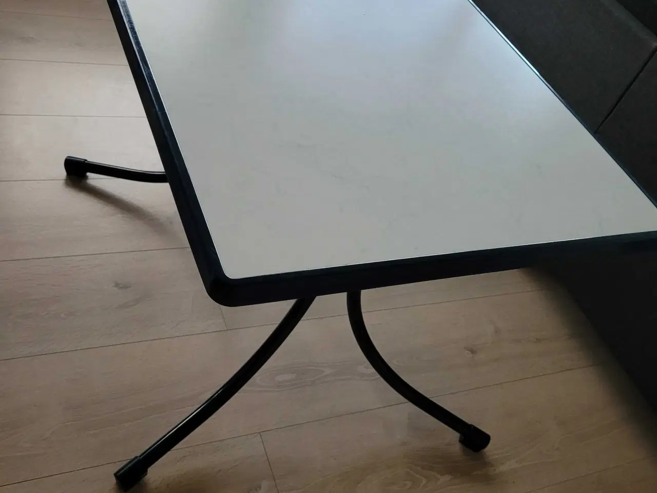 Billede 1 - Sammenklappelig campingbord