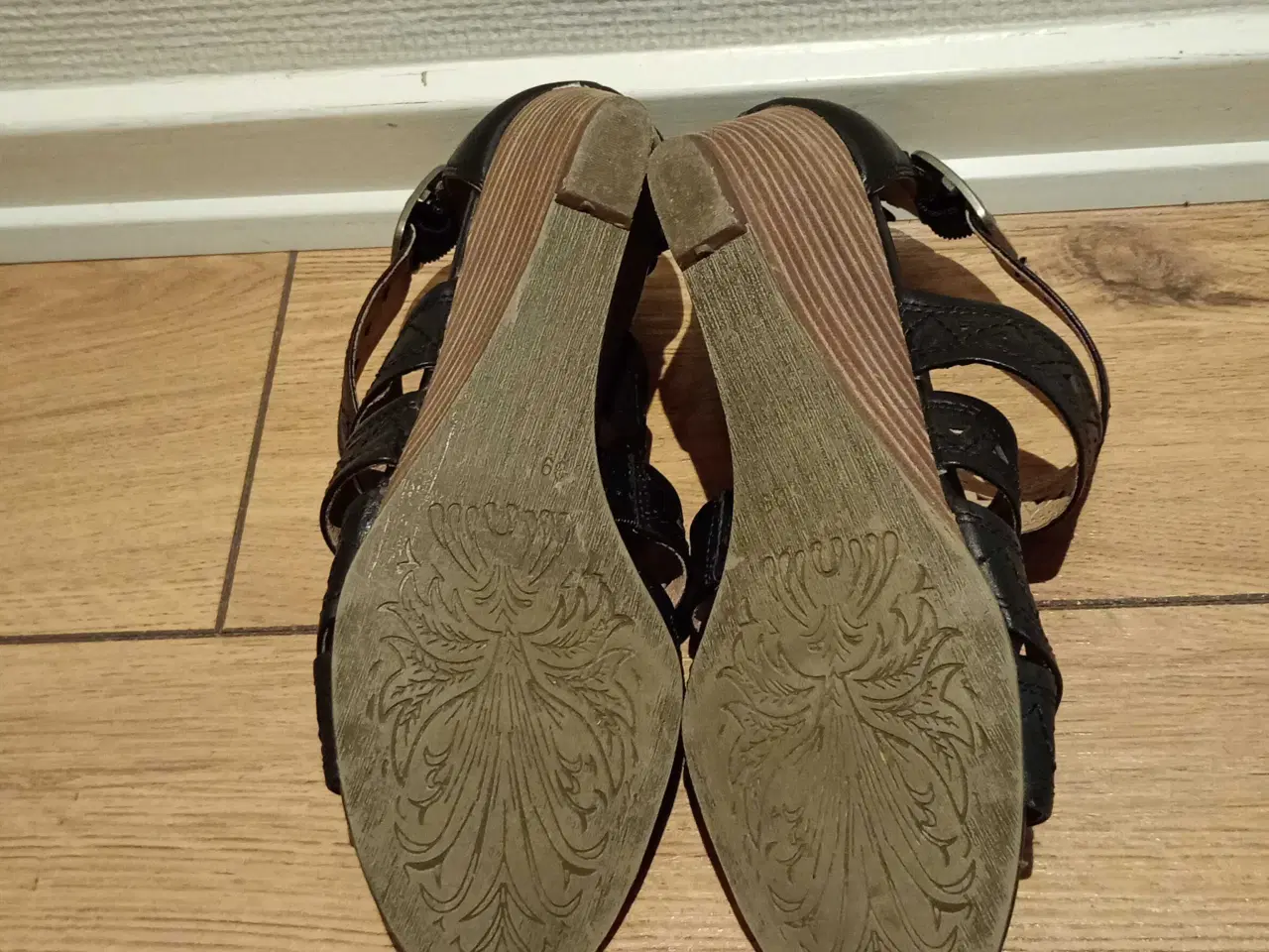 Billede 3 - Fine damesandaler med lynlaas, 5TH AVENUE, str. 39