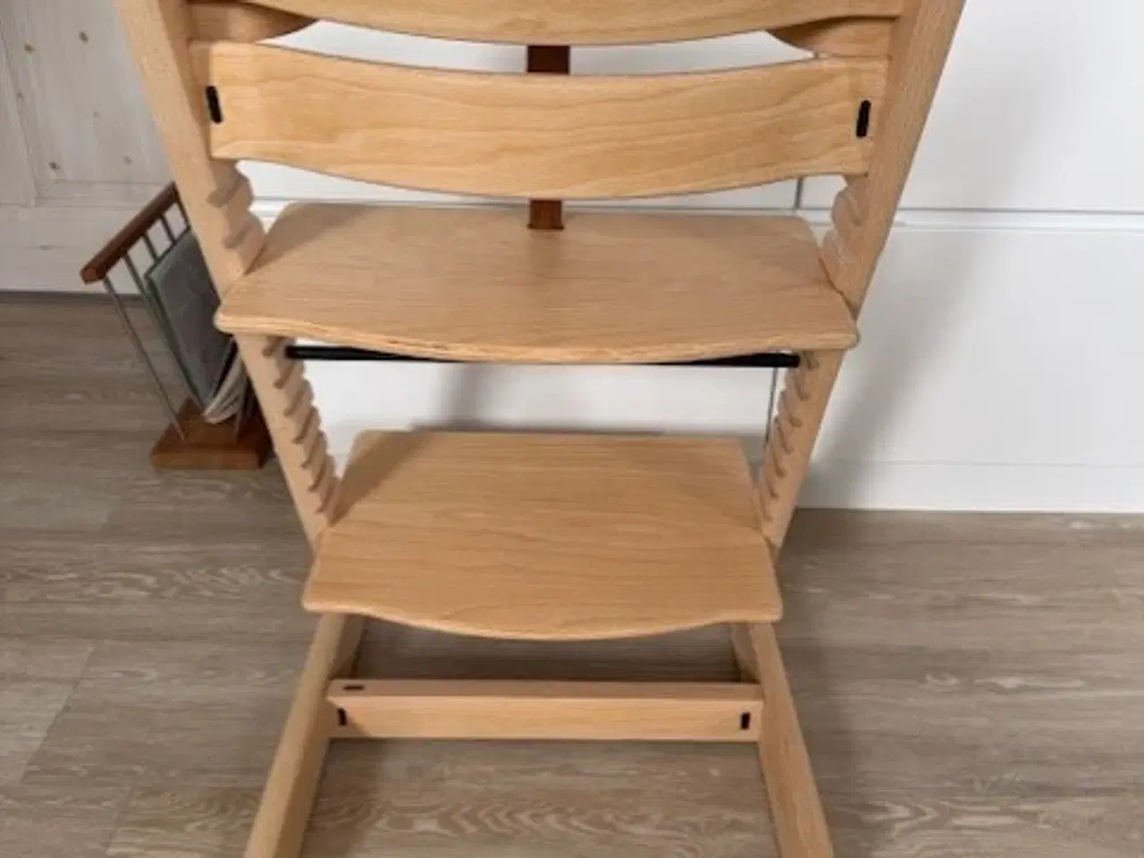 Billede 3 - Trip Trap Højstol i Massiv Bøg Lys Natur.