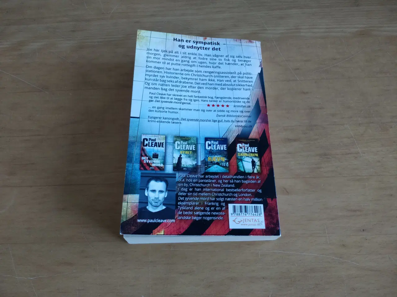 Billede 3 - Det syvende mord, Paul Cleave