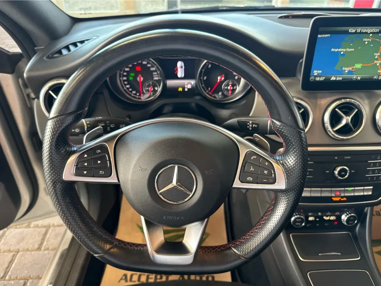 Billede 12 - Mercedes CLA220 d 2,2 AMG Line Shooting Brake aut. 4Matic