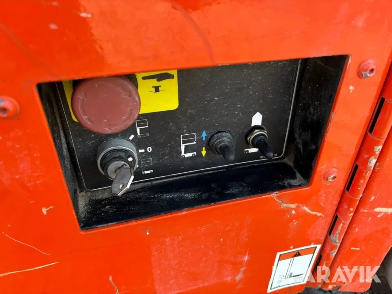 Billede 8 - Søjlelift Snorkel M1230E