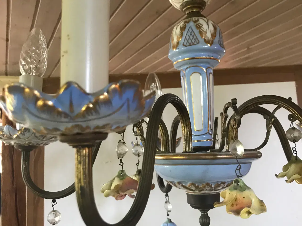 Billede 2 - Smuk porcelæns lysekrone
