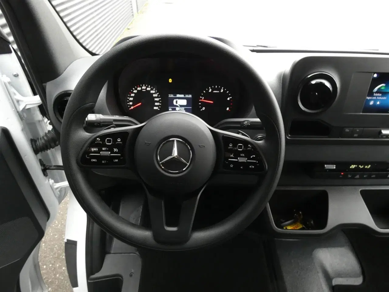 Billede 10 - Mercedes-Benz Sprinter 317 2,0 CDI A3 H2 RWD 9G-Tronic 170HK Van Aut.