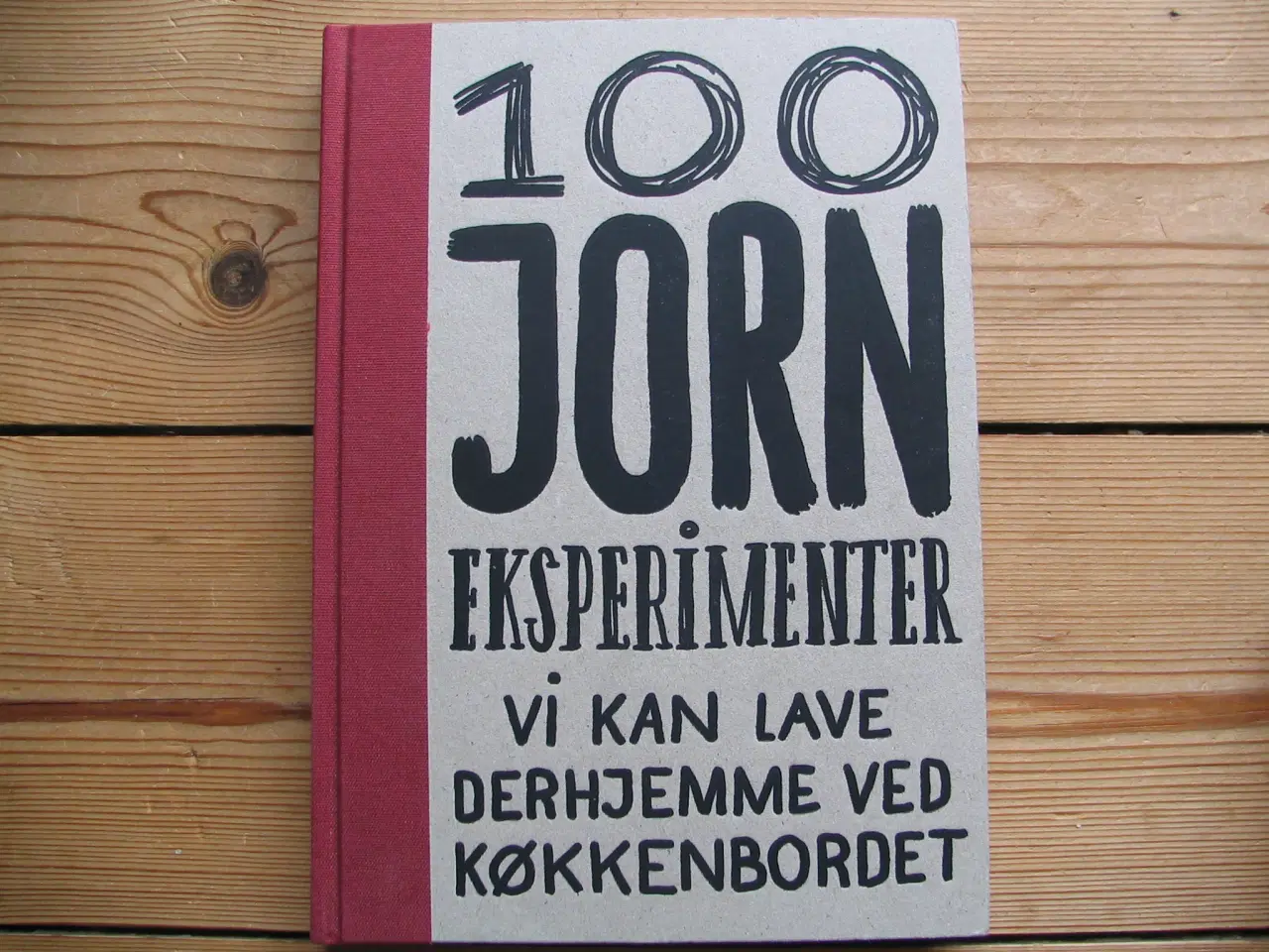 Billede 1 - Katrine Nør Andersen.100 Jorn eksperimenter
