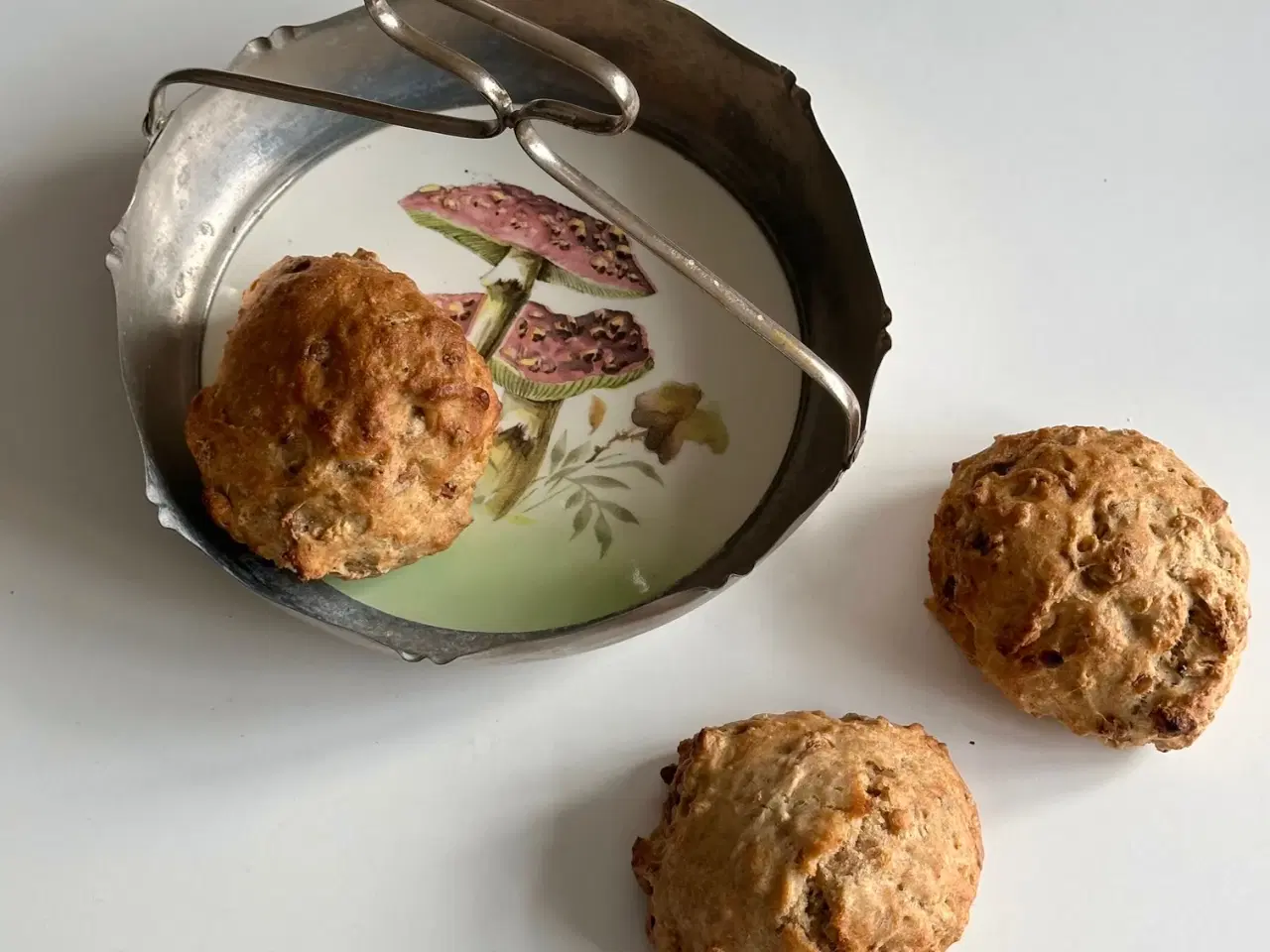 Billede 1 - Skål m hank, svampe