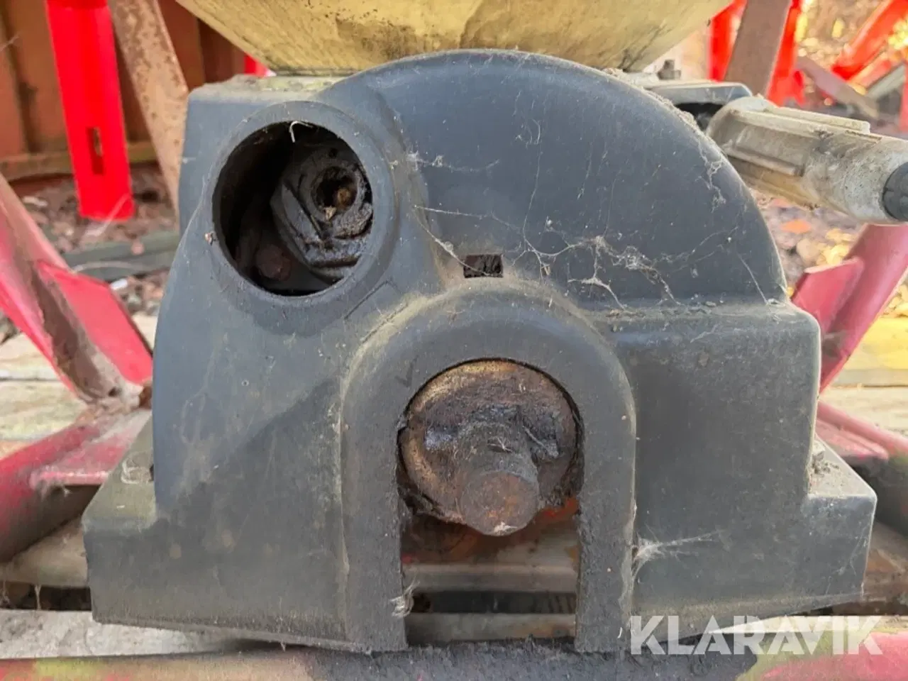 Billede 11 - Saltspreder med PTO Vicon