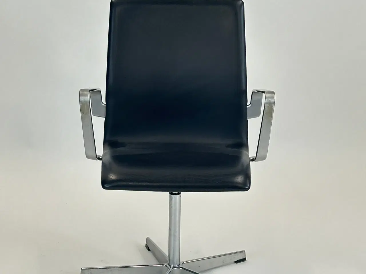 Billede 3 - Oxford 3271T Mødestol - Fritz Hansen (Sort)