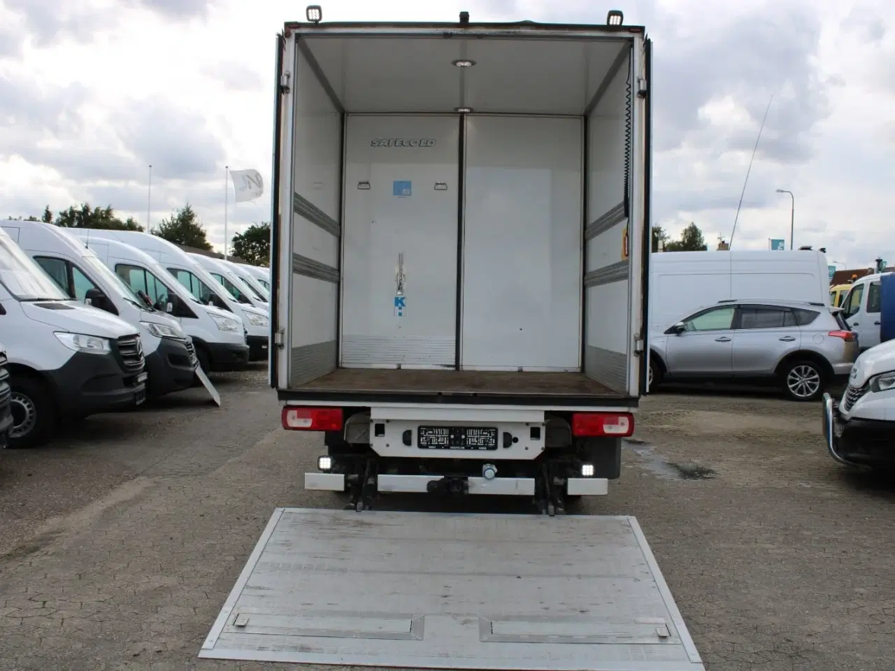 Billede 12 - VW Crafter 35 2,0 TDi 177 Alukasse m/lift aut.