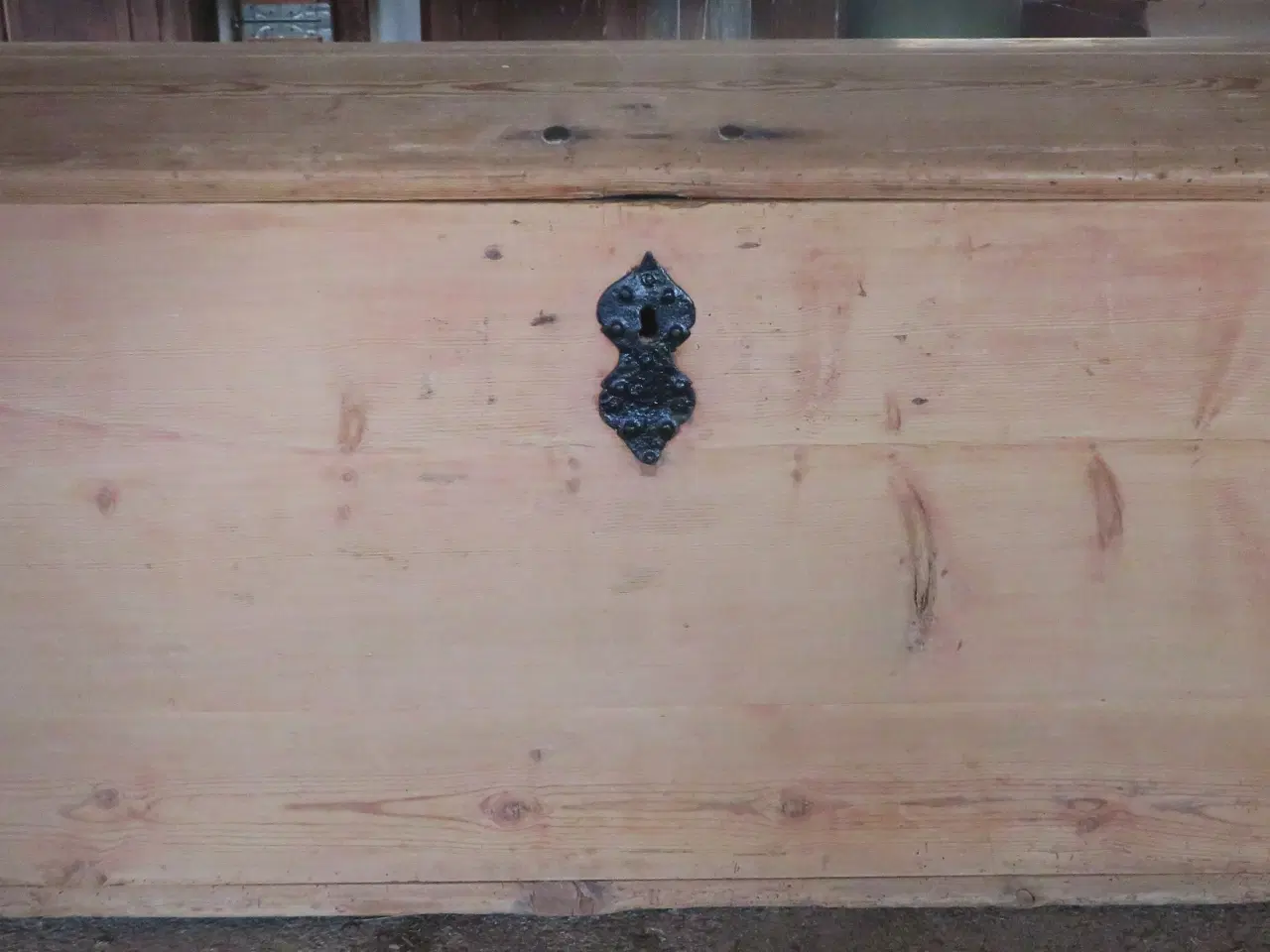 Billede 1 - Flot fyrretræskiste