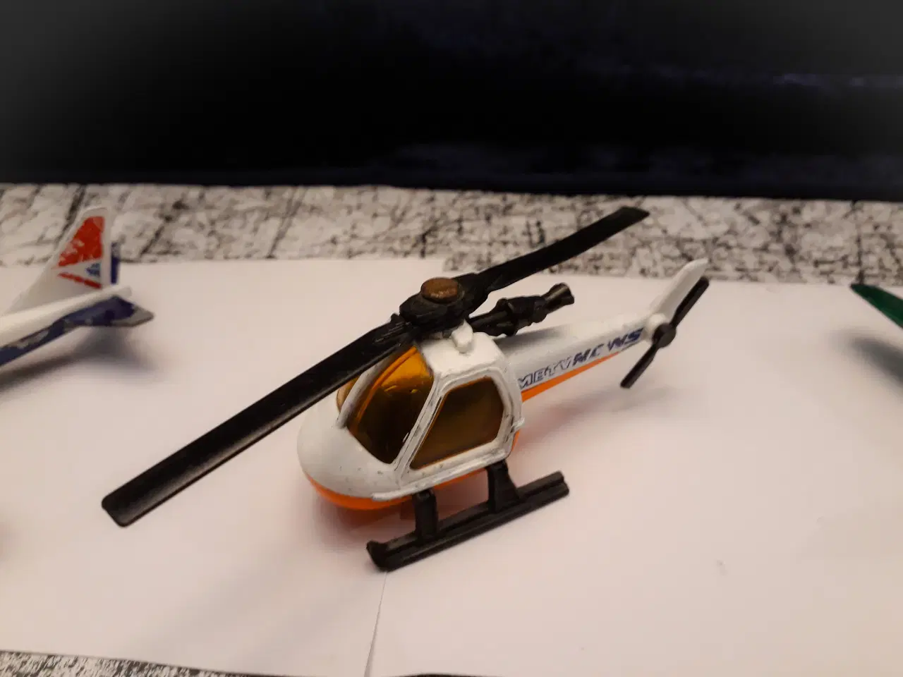 Billede 7 - 3 SB Fly og 1 Helikopter fra Matchbox