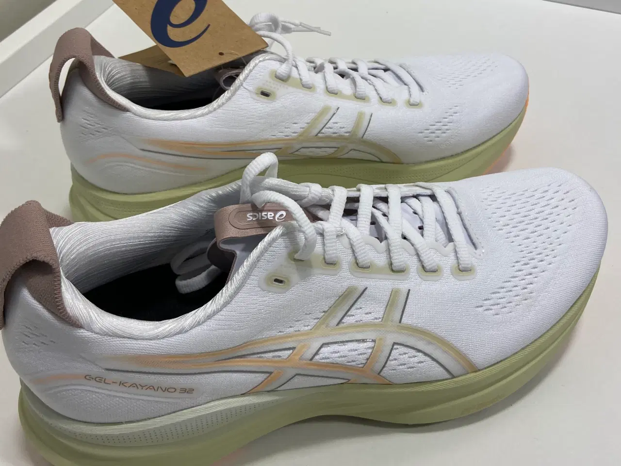 Billede 2 - Asics løbesko til mænd