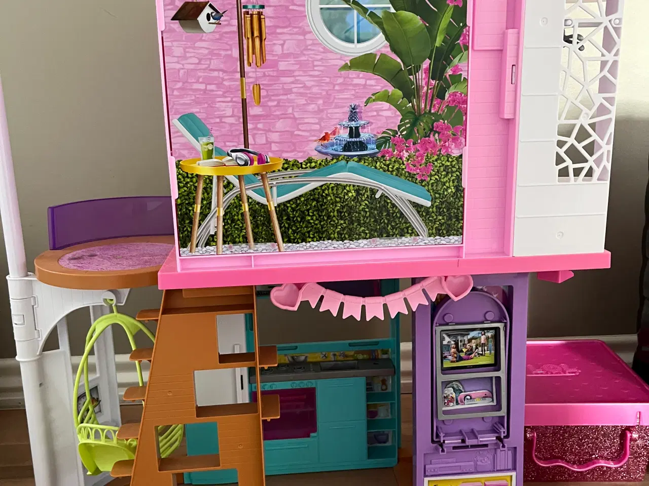 Billede 2 - Barbie feriehus