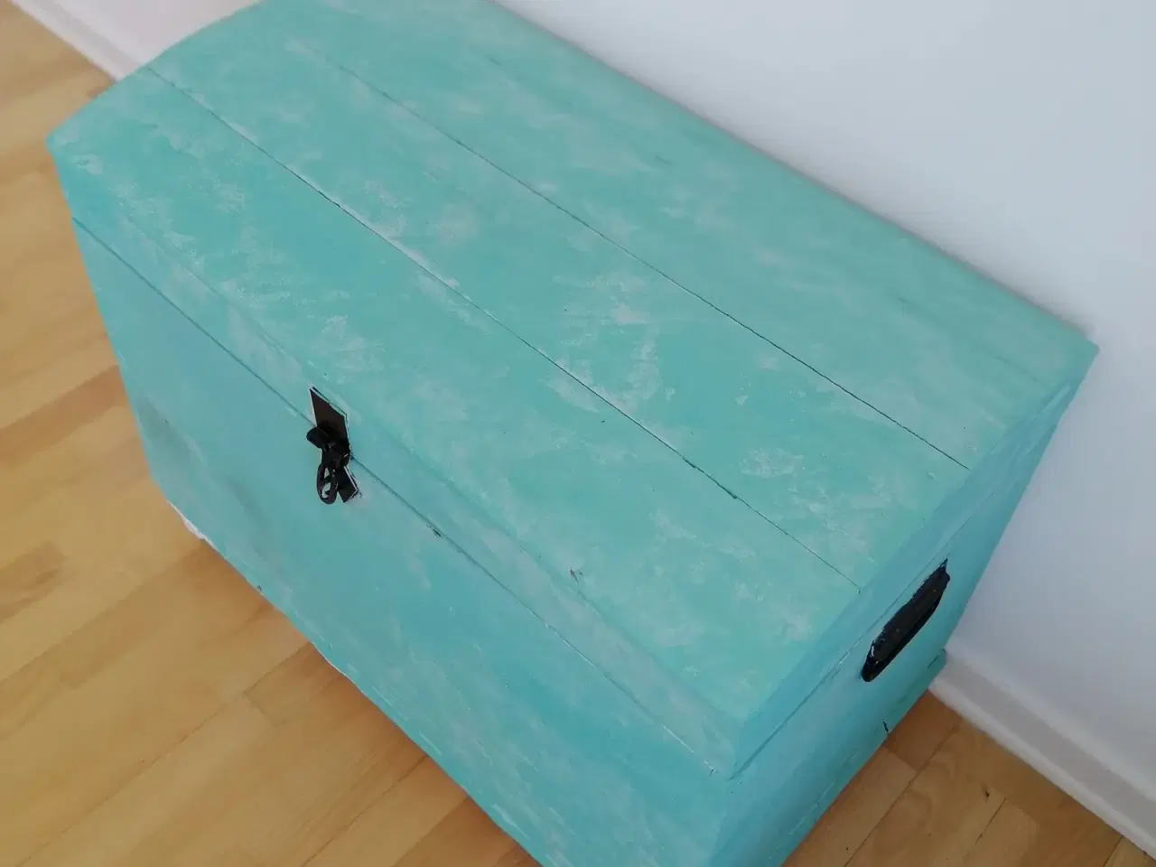 Billede 2 - En smuk, unik dragkiste / skænk / opbevaring