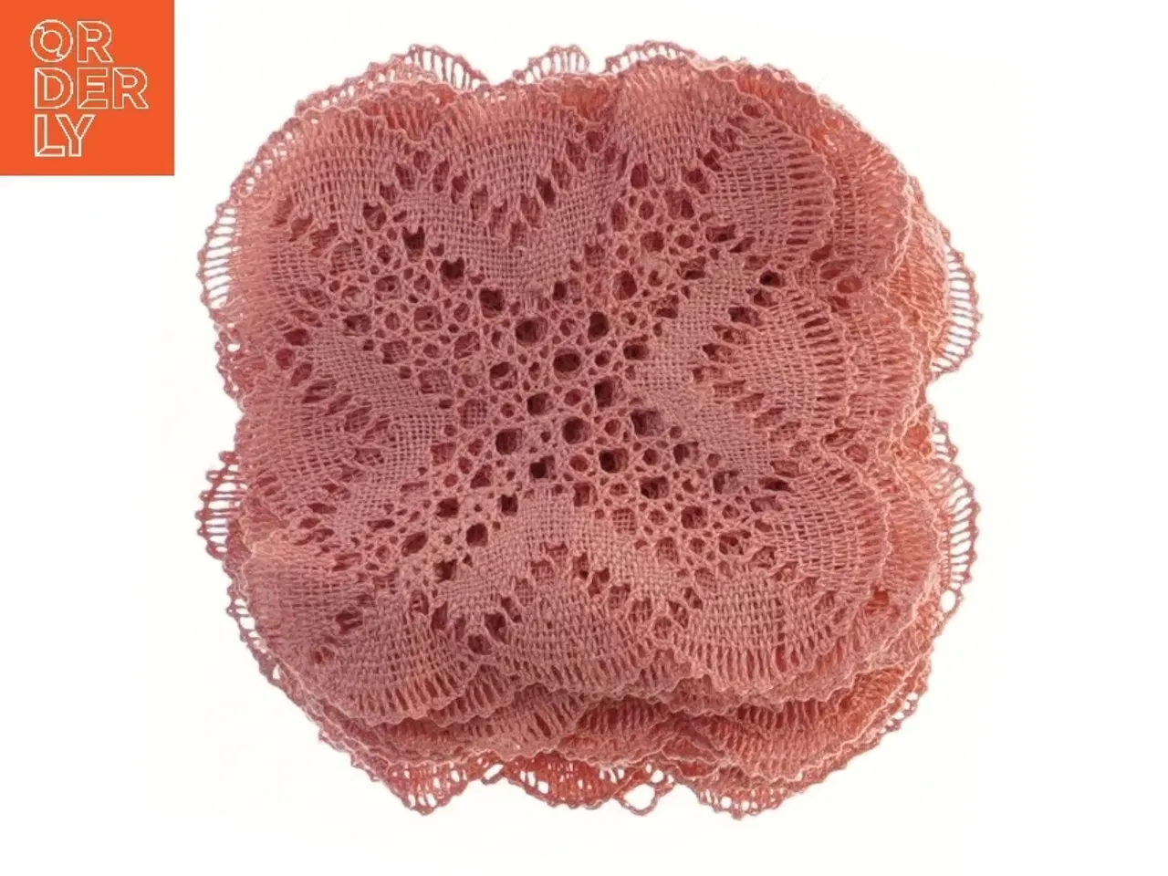 Billede 1 - Strikkede rosenrøde servietter (str. 14,5x14,5 cm)