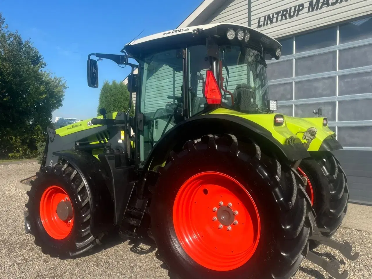 Billede 3 - CLAAS ARION 550 CEBIS Med frontlæsser og frontlift