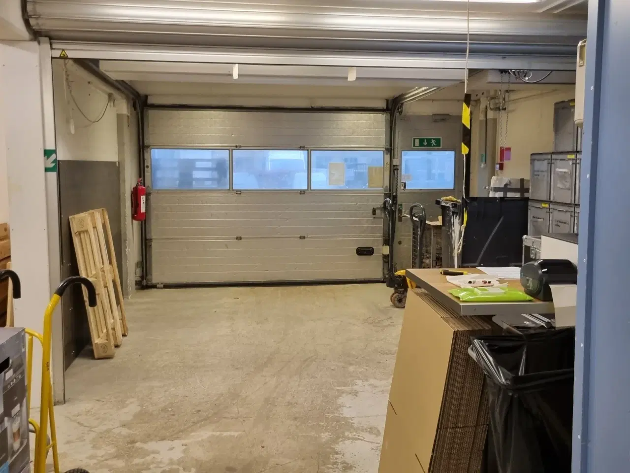 Billede 6 - Lager/værksted i stueplan med porte