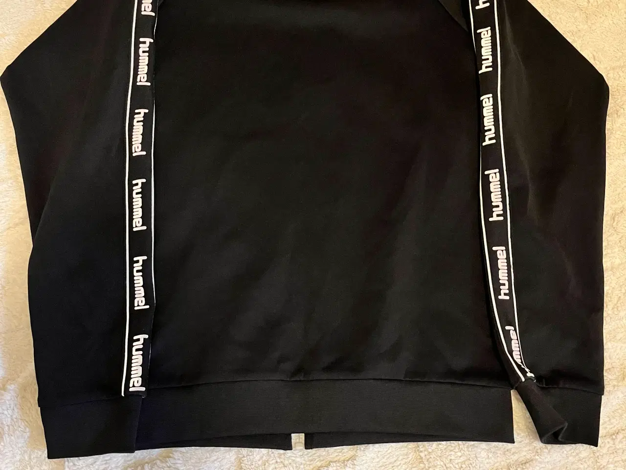Billede 2 - Cardigan fra Hummel 