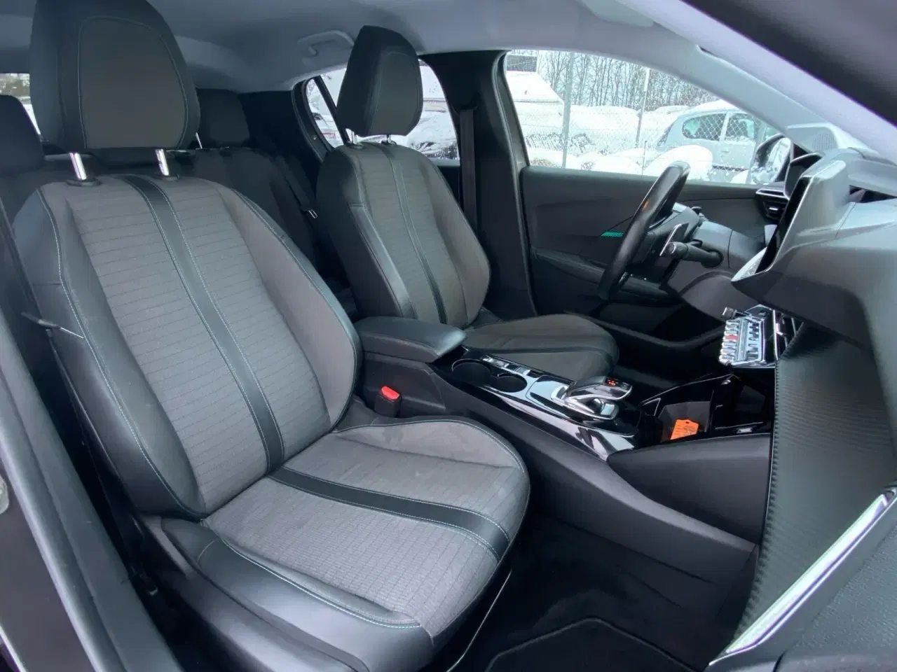 Billede 8 - Peugeot 208 1,2 PureTech Allure+ EAT8 100HK 5d 8g Aut.