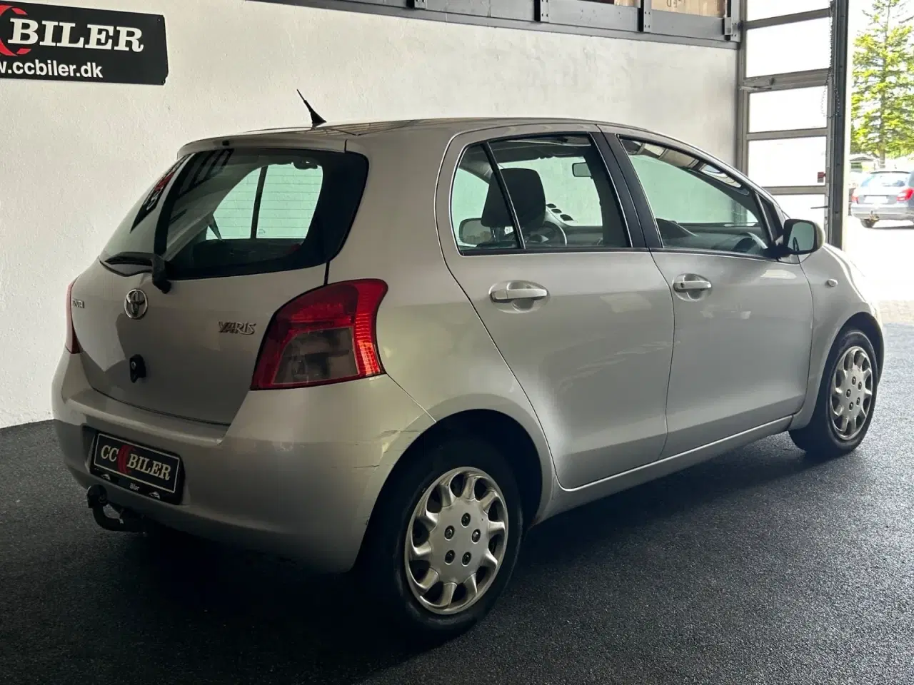 Billede 3 - Toyota Yaris 1,3 Luna M/M