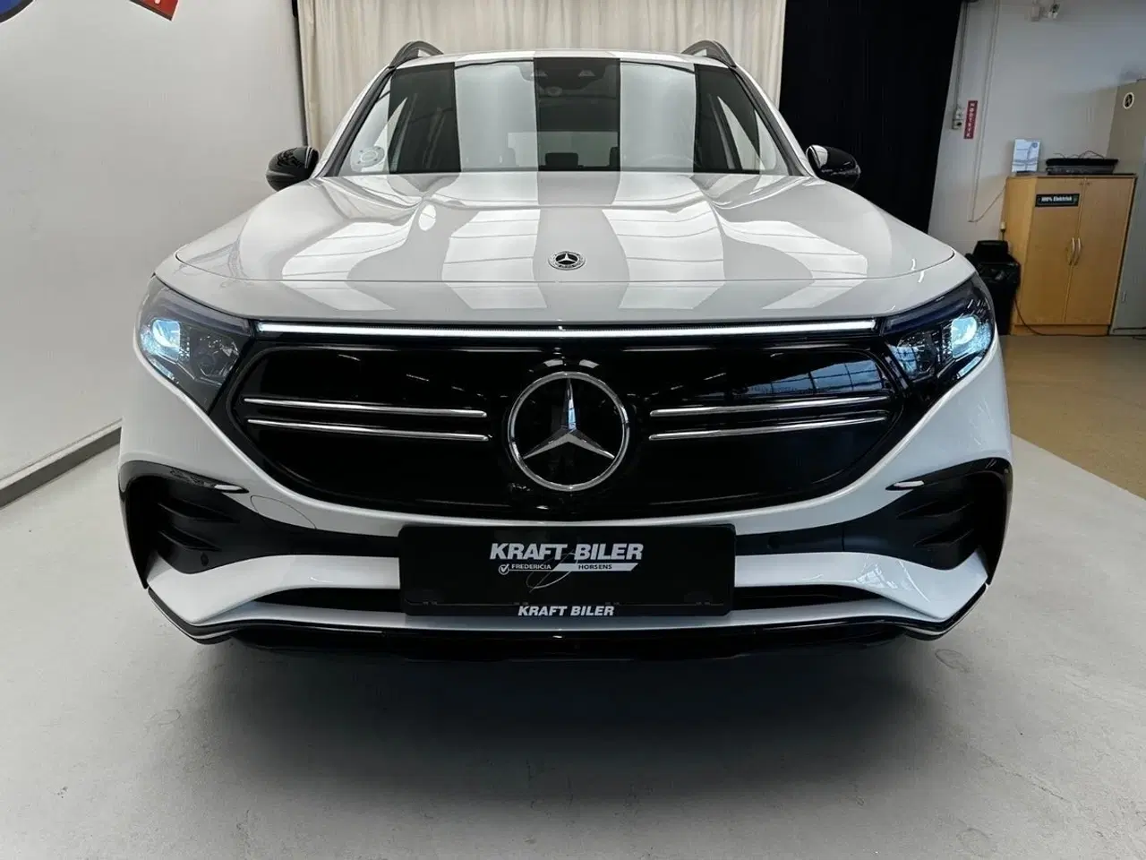 Billede 8 - Mercedes EQB350  AMG Line 4Matic