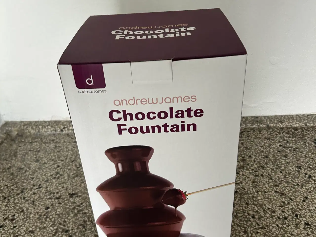 Billede 4 - Helt ny chokoladefontæne i stål