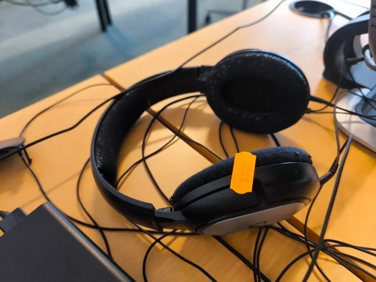 Billede 2 - Skærm 22" m. tastatur HP L2206w (PC medfølger ikke)