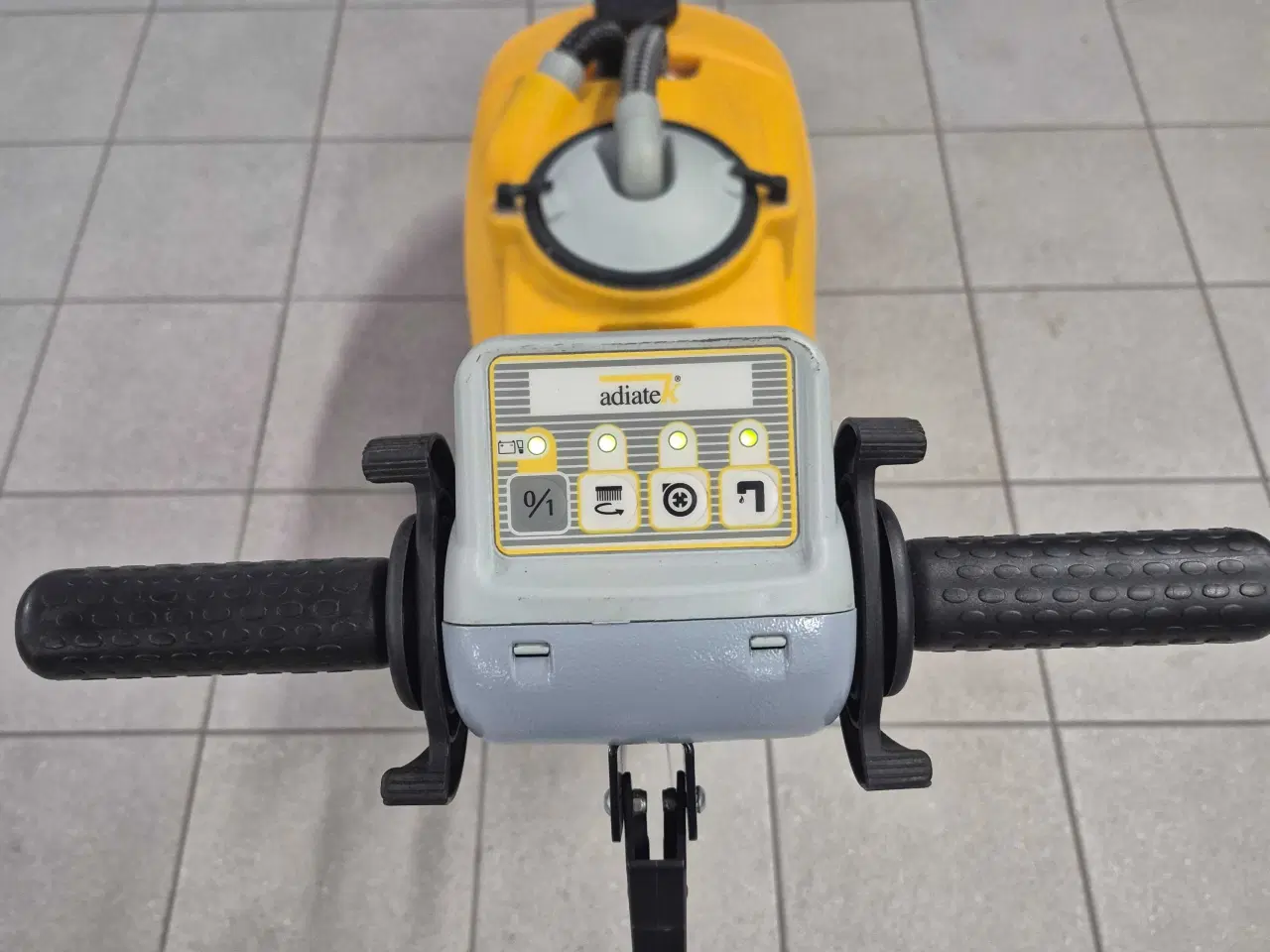 Billede 4 - Gulvvaske maskine adiatek 