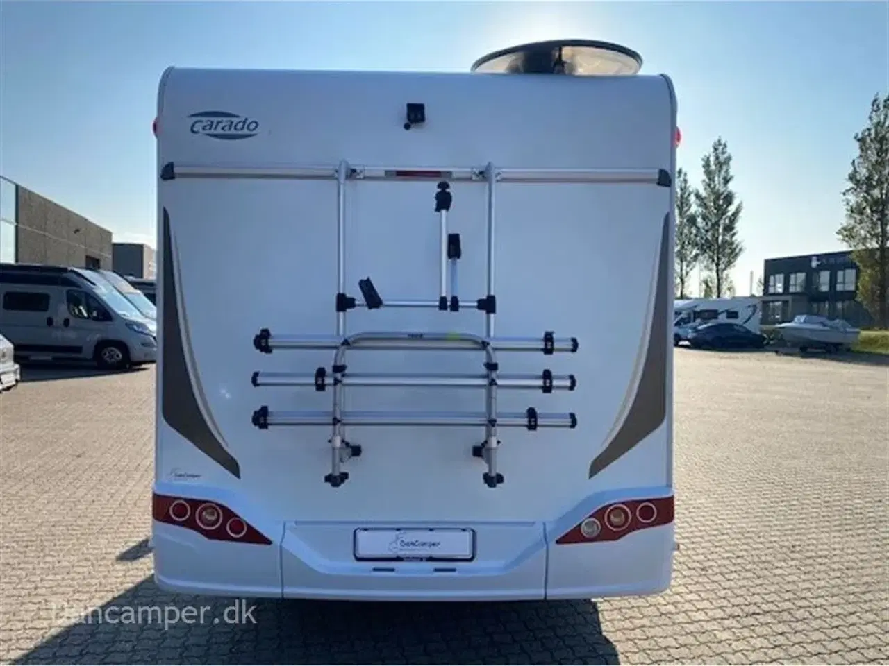 Billede 3 - 2018 - Carado T 339   Under klargøring! Velkørende autocamper med Queens Bed, Solceller, Aircon i bodel samt automatgear