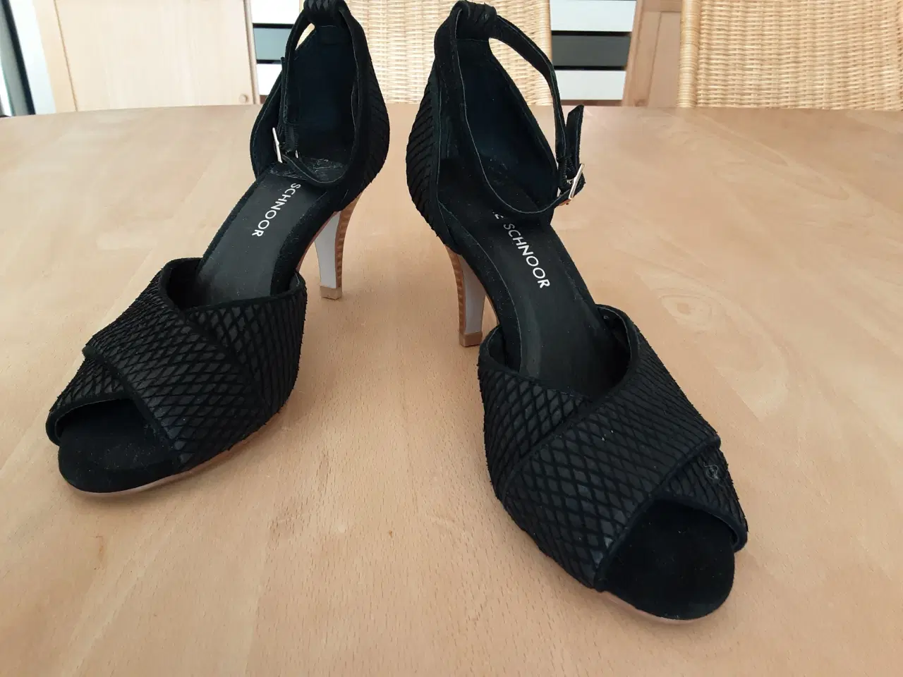 Billede 2 - Sofie Schnoor sorte, højhælede sandaler, - ubrugte